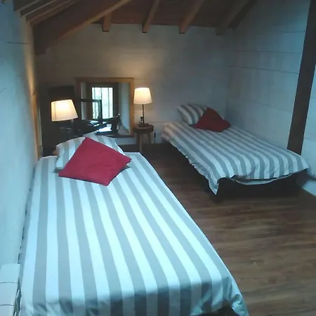 D'hotes Au Vieux Logis * Nistos